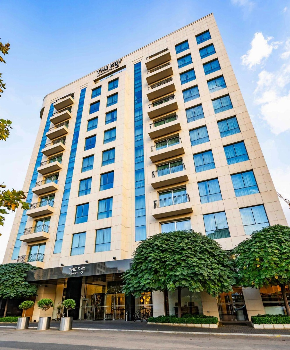 Deluxe Two-Bedroom Apartment